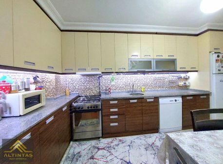 Semıklerde Satılık Arakat Daıre