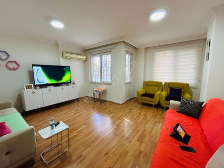 Servis Güzergahında Geniş Ve Kullanışlı 2+1 Daire