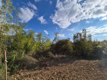 Roma' Dan Kurşunlu' Da Satılık Tarla