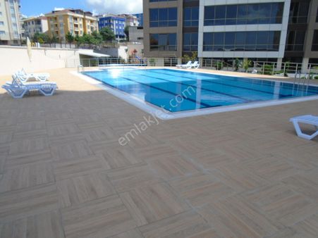 Kartal Metroya Yakın Güney Cephe Site İçinde 2 Banyolu 2+1