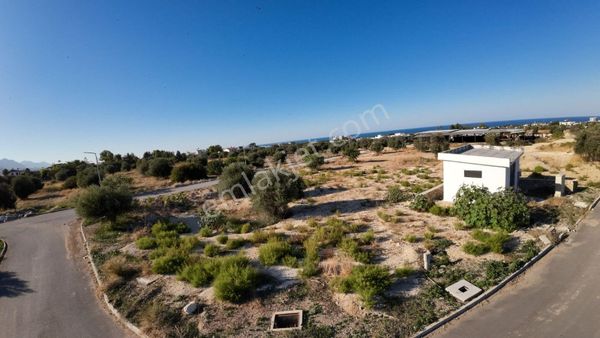 Kuzey Kıbrıs Ozanköy'de Deniz Manzaralı Satılık Son Arsalar !!