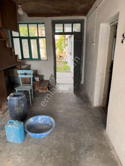 Mustafakemalpaşa Züferbeyde 2 Katlı Geniş Odaları Olan Müstakil Ev