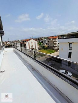 Yeşilyurt Mahallesi Pazaryeri Karşısında Satılık Daire 3+1