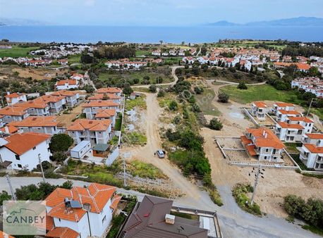 Datça'da 0.15-30 Konut İmarlı Denize 700 M 3.300 M2 Arsa