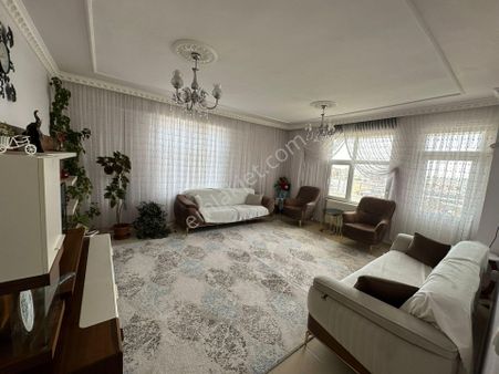 Yüceay Emlak Kızıltepe Cihanpol Dunaysır Sitesinde Satılık 3+1 Daire