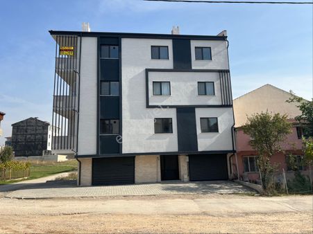 Roma' Dan Akhisar'da Satılık Daire