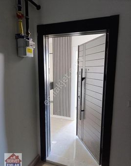 Satılık Süper Konumda 160.metre Kare 3+1.sıfır Garajlı Lüxs Daire