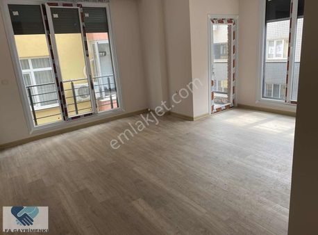 Alfa'dan Göztepe Emar Karşısında Aynı Katta 2+1 Daire