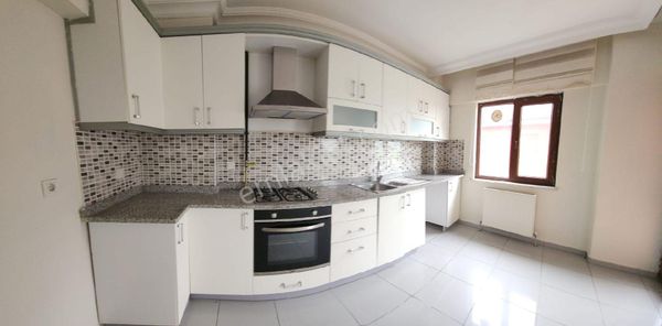 Prestij Konutları'nda Manzaralı Teraslı Dublex Satılık 4+1 Uzunlar Emlak'tan