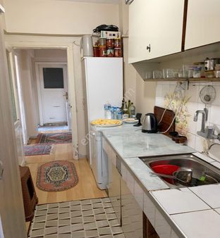 Avcılar D.köşklerde 2+1 Asansörlü Ara Kat Satılık Kaçmaz