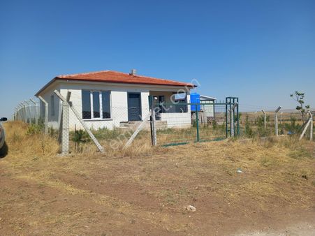 Gölbaşı Mahmatlıbahçe'de Satılık Hisseli Arsa Ve Müstakil 2+1 Ev