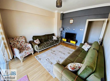 Aydınevler Mah Cadde Üzeri 3+1 Asansörlü Fırsat Dairesi