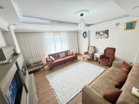 Zaferyapıgayrimenkulden Satılık Dubleksdaire 4+2 2ayrı Daire Şeklinde İstanbul Sultangazicebecimah