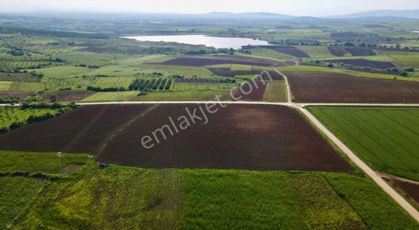 Bandırma Çakıl Köyde Ticari Satılık Arsa