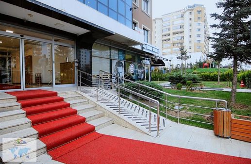 Çukurambarda En Prestijli Konumda Net 225 M2 Süper Ofis-işyeri