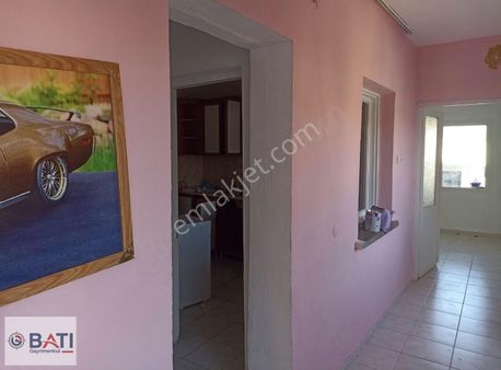 Torbalı Batı Gayrimenkul Den Satılık Bina