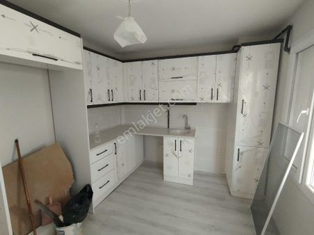 Aydın Söke Atatürk Mah. Doğalgazlı Satılık 3+1 Daire