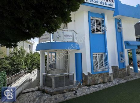 Güzelbahçe Mev Koleji Karşısı 800 M2 Arsalı Villa