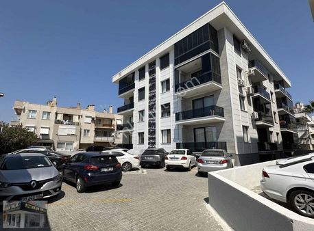 Ayvalık Sarımsaklı'da Plaja 50m 1+1 Satılık Yazlık