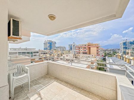Alanya Mahmutlar 2+1 150m2 Aktiviteli Site İçi Denize 100m Daire