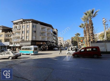 Buca Kozağaç Meydan Cadde Üzeri 3+1 Daire