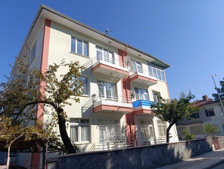 Çorum Merkez Alaaddin Camiye Yakın Geniş Daire