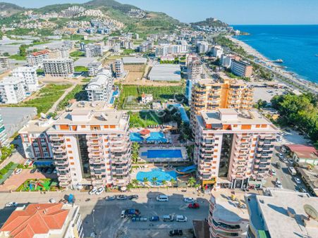 Alanya Mahmutlar 2+1 145m2 Eşyalı Aktiviteli Site İçerisinde Geniş Daire