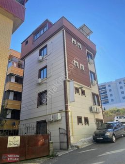 Konaklar Üniversitenin Kapısına Yakın Satılık Komple Ticari Bina