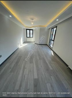 İstanbul Bahçelievler Cumhuriyet Mah De Satılık 180m² 4+1- Sıfır Dubleks.kat Daire