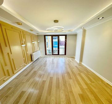 Sedef Gyo'dan Güzelyurt Metrobüse Yürüme Mesafesi Arakat Luks Satılık Daire