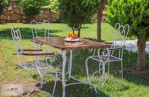 Fethiye Ölüdenizde Havuzlu Sitede 3+1 Triplex Villa