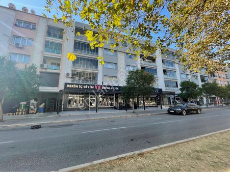 Ordu Bulvarı Bakımlı Satılık 6+1 Daire