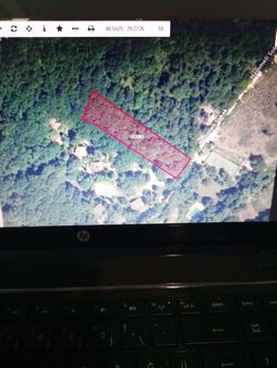 Güney Köyde Güzel Konumda Harika Tarla 3242 Metrekare