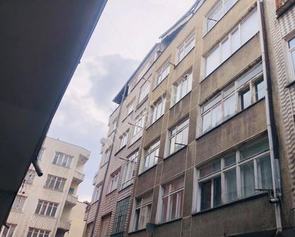 Kayseri Cumhuriyet Mah. Çarşı Merkez Yatırım Fırsatı Satılık Daire 3+1 Sobalı Doğu Cephe