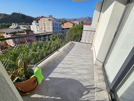 Göçmen Gayrimenkul'den İsabeyli Mah.2+1 Doğalgazlı Satılık Daire