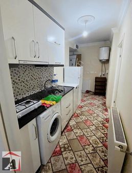 Kiralık Kız Apartı