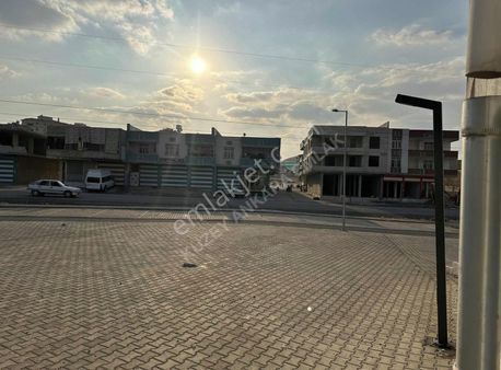 Kiralık Eyyübiye Yenice Tokilerinde Emsalsiz Dükkan 500 M2