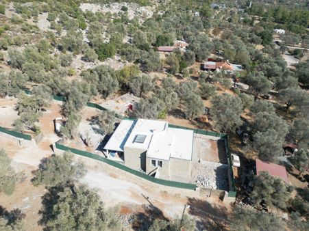 Bodrum Mazı'da Satılık Doğa Manzaralı Tek Katlı 2+1 Villa