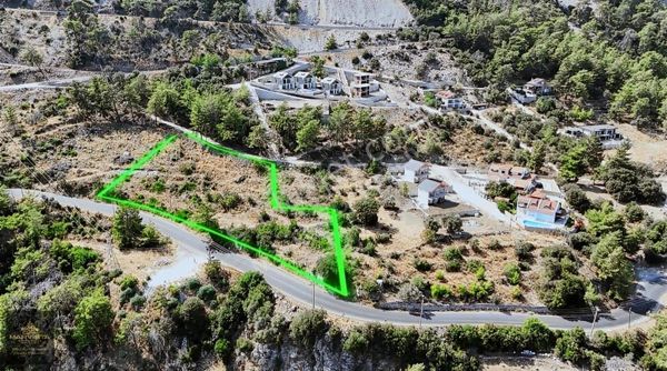 Marmaris Turunç Mahallesi'nde Satılık İmarlı Arsa