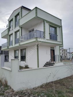 Tekirdağ Marmara Ereğlisi Emlakken Cila Mahallesi'nde Satılık Villa