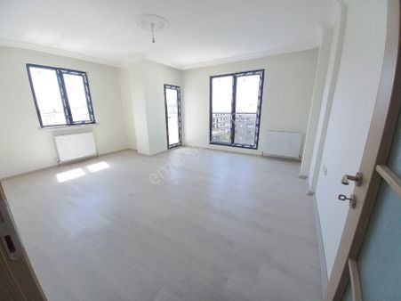 Parkova Avm Yanı 3+1 Daire Asansörlü K.otoparlı İskanlı