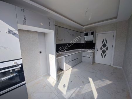 Selahaddini Eyyübi Mh Satılık Sıfır 3+1 Daireler