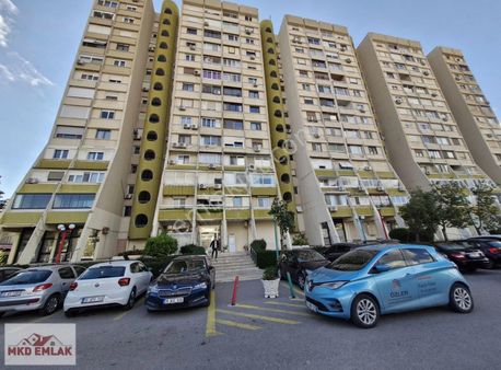 Atakent Te Bergama Blokları Altında Zeminde Satılık Mkd Emlaktan