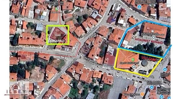 İlbey // Şuhut Merkez Kubbeli Camii Karşısı 239 M² Köşe Arsa