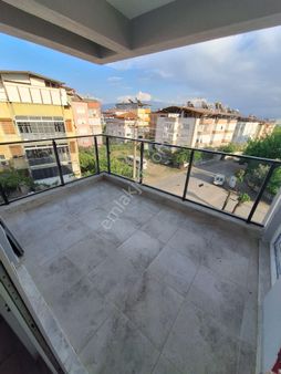 Ayaz Emlak'tan Satılık Sıfır Geniş 2+1