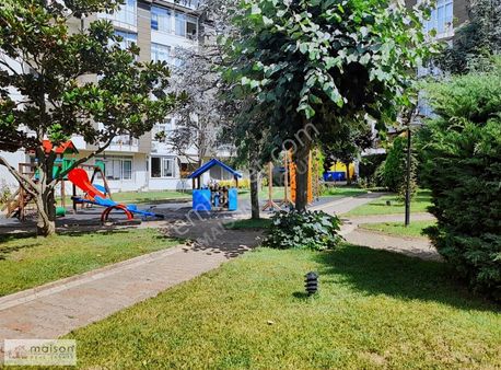 Maıson Göktürk Bentler Sitesin'de Satılık 3+1 Bahçekatı Daire