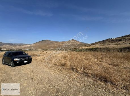 Sevinç Yörük Emlaktan Menemen Türkelli Mah:1935 M2 Satılık Tarla