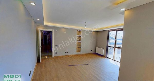 Burhaniye Kapalı Otoparklı Satılık Sıfır 4+1 Dubleks