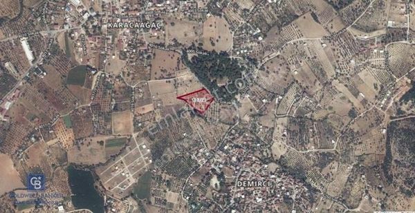Torbalı Demirciköy'de Satılık 7408 M² Arazi