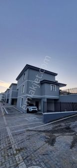 Bağlıca 2 Ultra Lüx Yapılı Ve Geniş Arsalı Villa